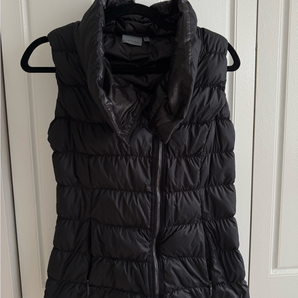 Athleta Black Puffer Vest